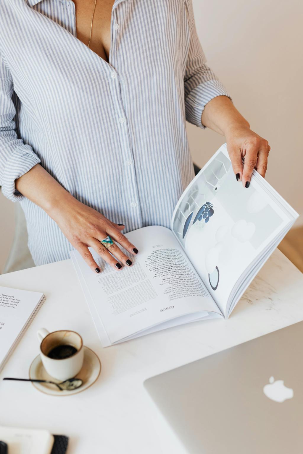 The Unique Power of Print Magazine Marketing: Reaching Readers at the Top of the&nbsp;Funnel